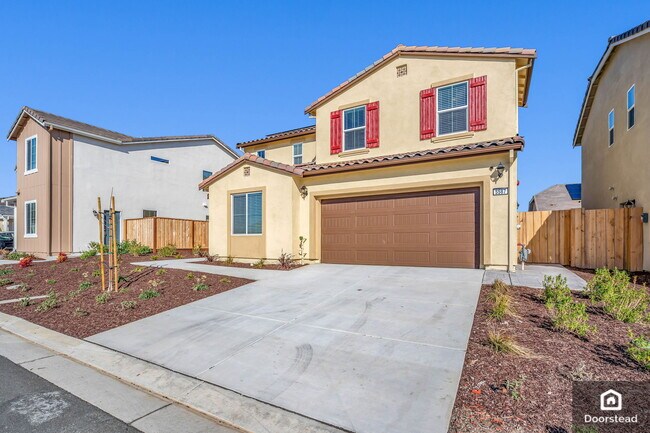 Foto del edificio - 5587 Saddle Rock Ln