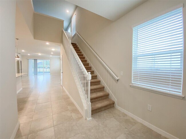 Building Photo - 7287 Oakmoss Loop
