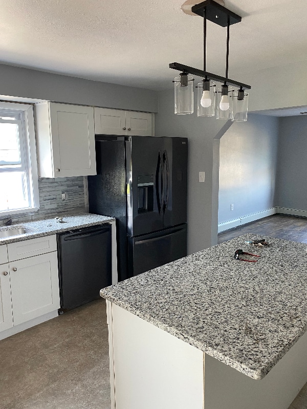 Building Photo - 542 S Main St