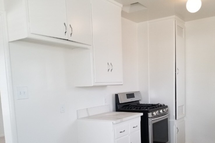 Foto principal - 11000 Culver Blvd