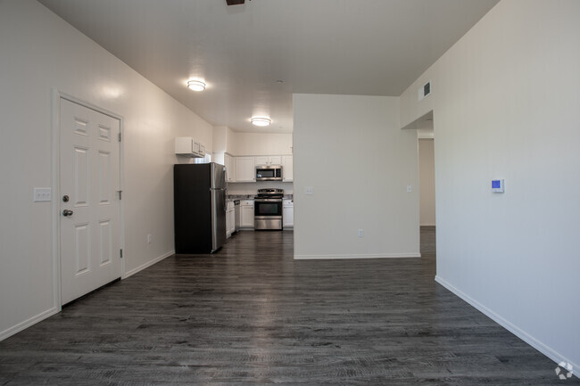 2BR, 2BA - 858 SF - Hedrick Flats