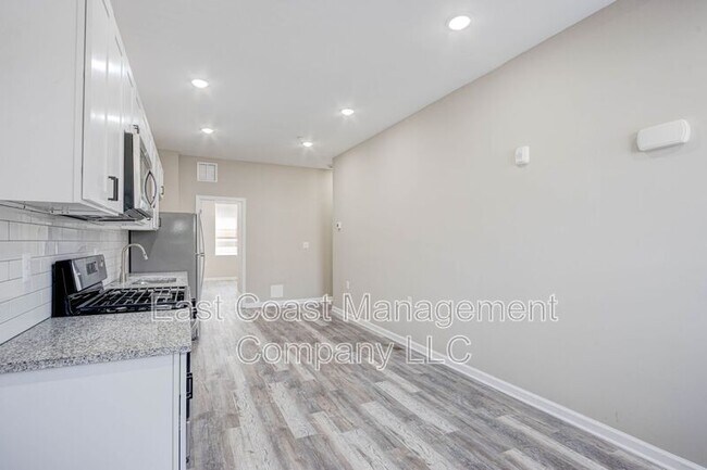 Building Photo - 601 Richwood Ave