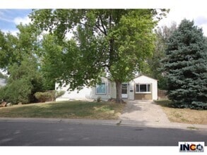 Building Photo - 3108 S Glencoe St
