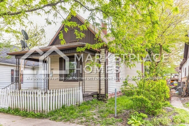 Foto del edificio - 1445 5th Ave