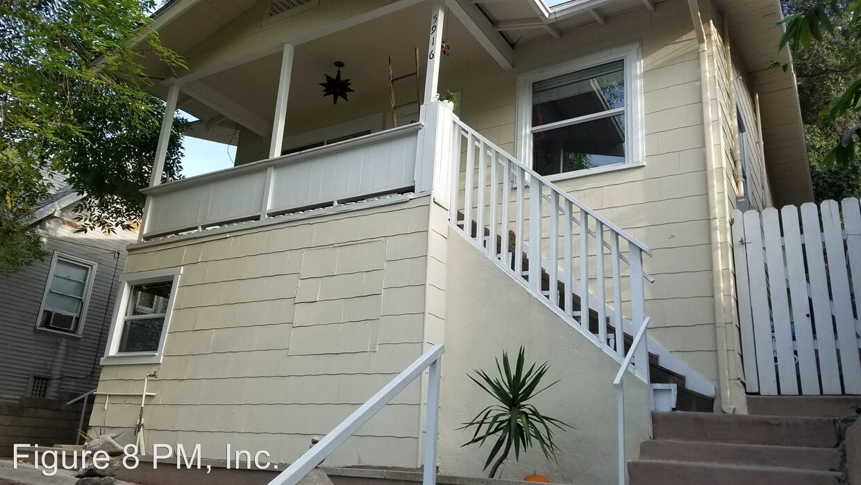 Foto principal - 5916 1/2 Annan Way