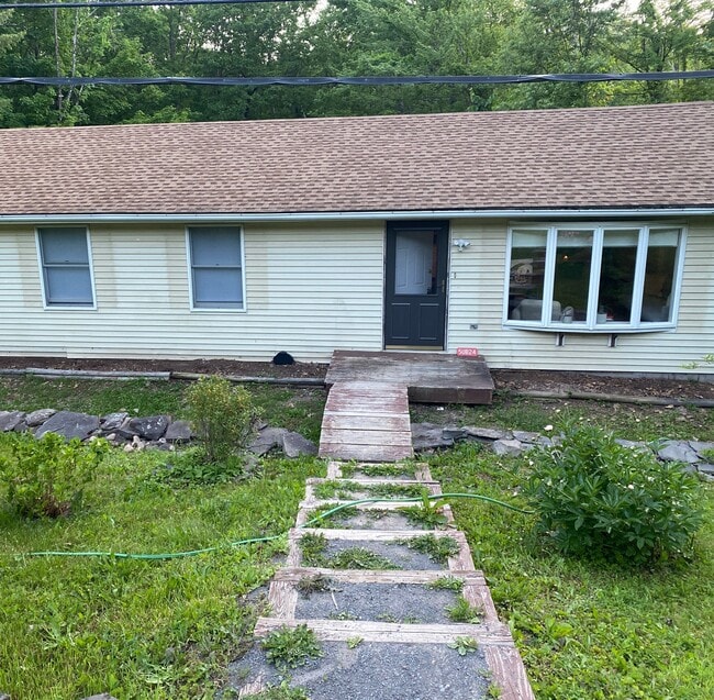 Building Photo - 78 Upper Boiceville Rd