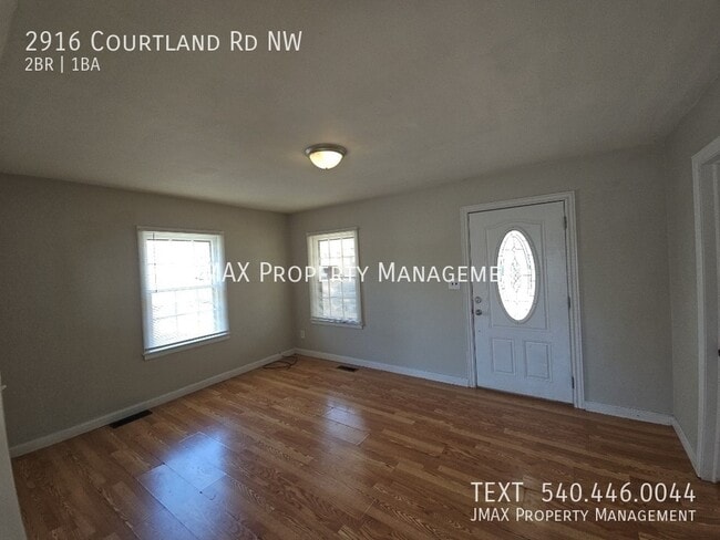 Foto del edificio - 2916 Courtland Rd NW