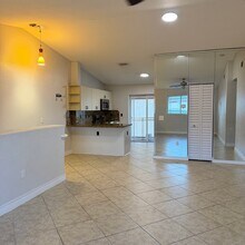 Building Photo - 10921 W Okeechobee Rd