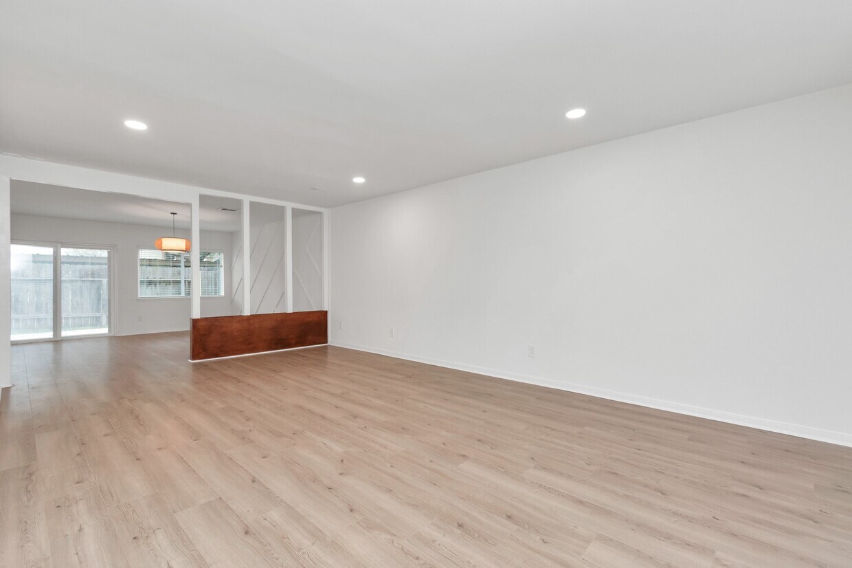 Foto principal - 1365 Country Pl Dr