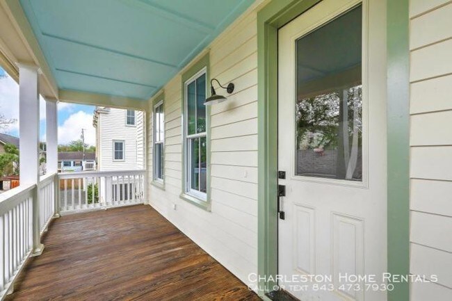 Building Photo - 4 bedroom in Charleston SC 29403