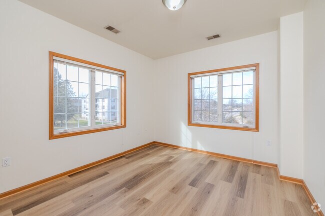 2 habitaciones, 1 baño - 900 pies cuadrados - Dormitorio - The Commons of Foxboro