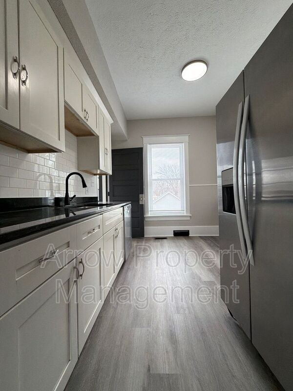 Foto del edificio - 126 S 28th St