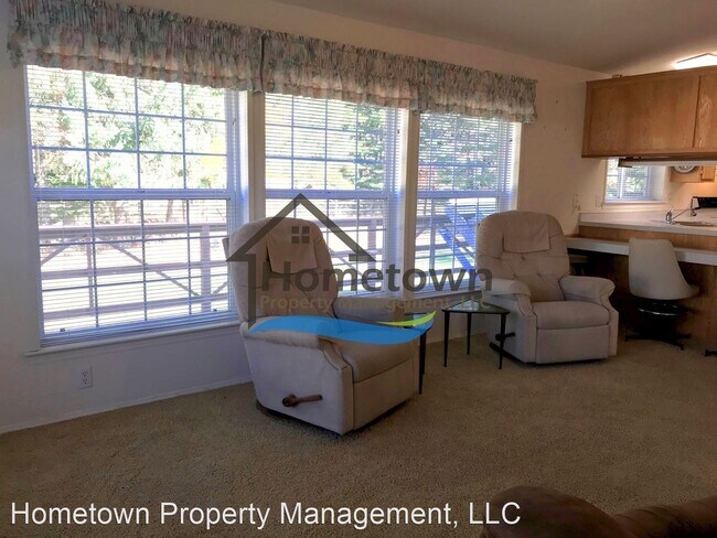 Building Photo - 3 br, 2 bath House - 387 N River Lake Dr