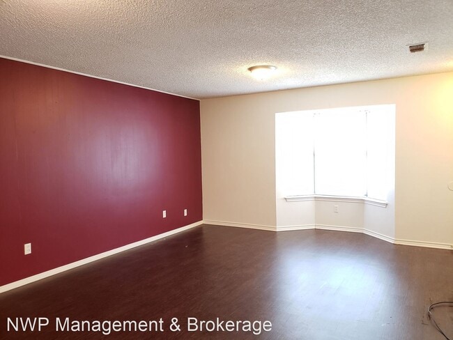 Building Photo - 2 br, 1 bath House - 16046 Shoshone Drive