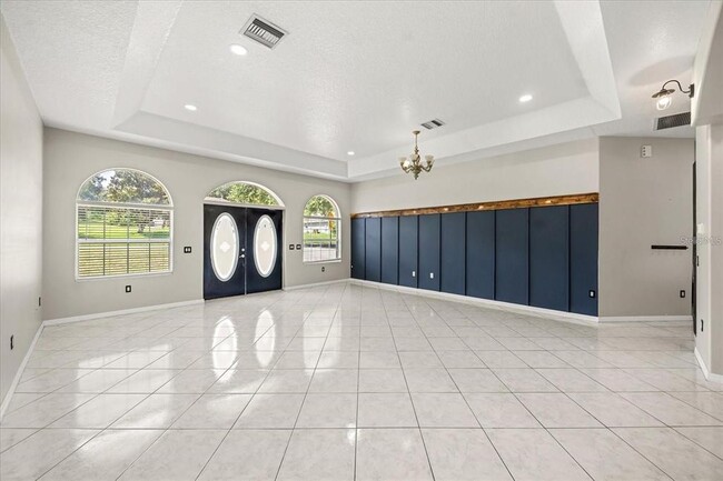 Building Photo - 13848 Vista Del Lago Blvd