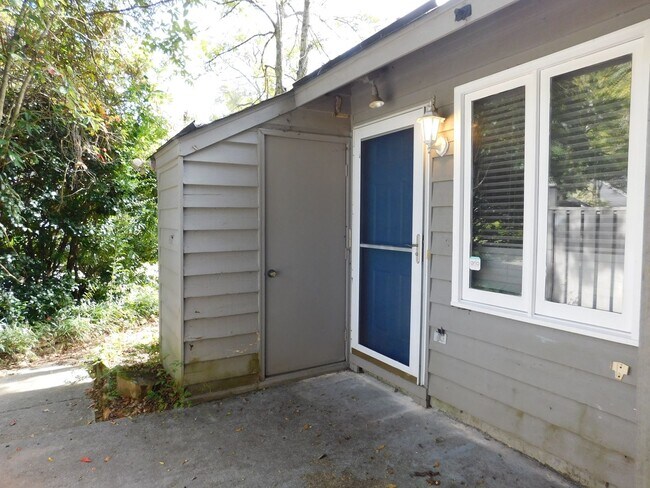 Building Photo - 53 A Gentry Cove