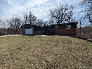 Building Photo - 13415 Neal Rd