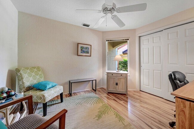 Foto del edificio - 149 Caledonia Dr