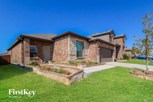 Building Photo - 9433 Blaine Dr