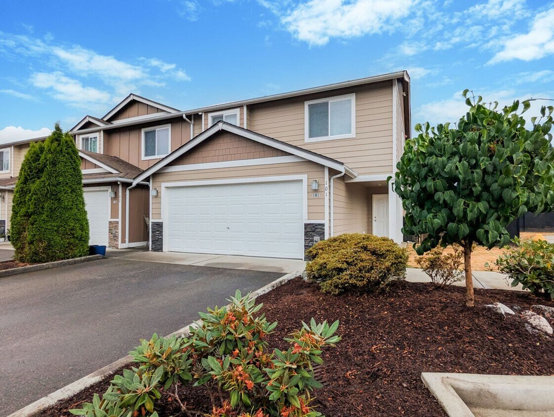 Foto principal - 11124 45th Ave NE