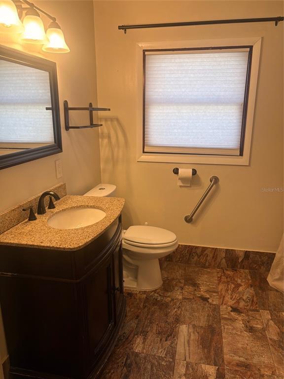 Foto del edificio - 1137 Oaks Blvd