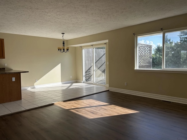 Foto del edificio - 518 Fuller Ln