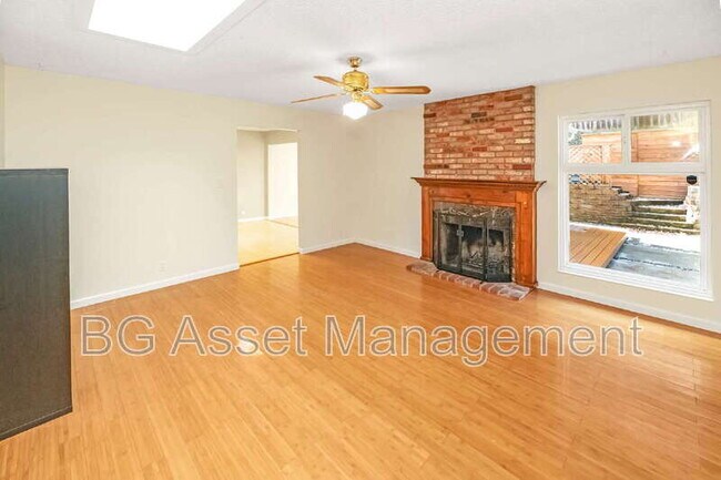 Foto del edificio - 1550 Kildare Way