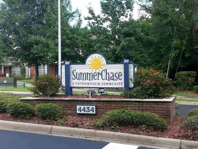 Foto del edificio - 4434 Gearhart Rd