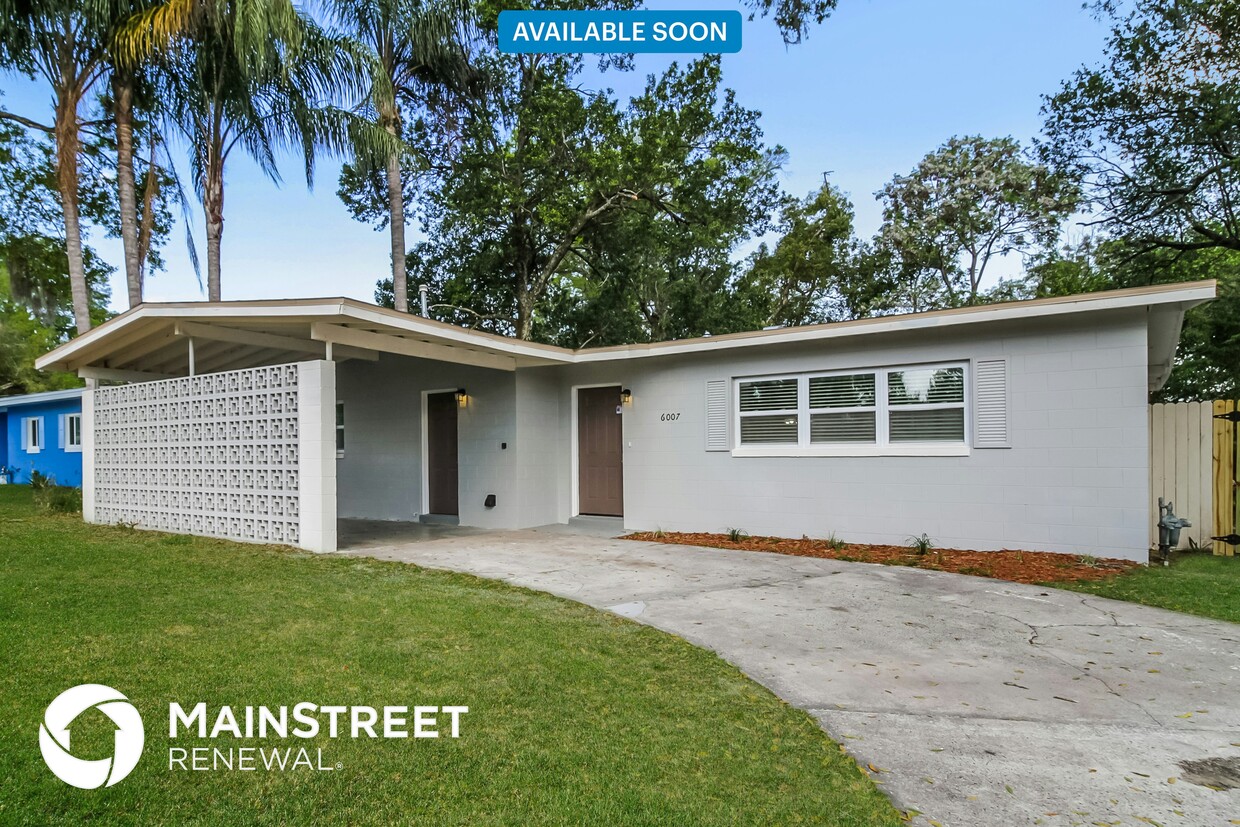 Foto principal - 6007 Oakcrest Cir