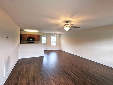 Building Photo - 6218 Christian Springs Dr