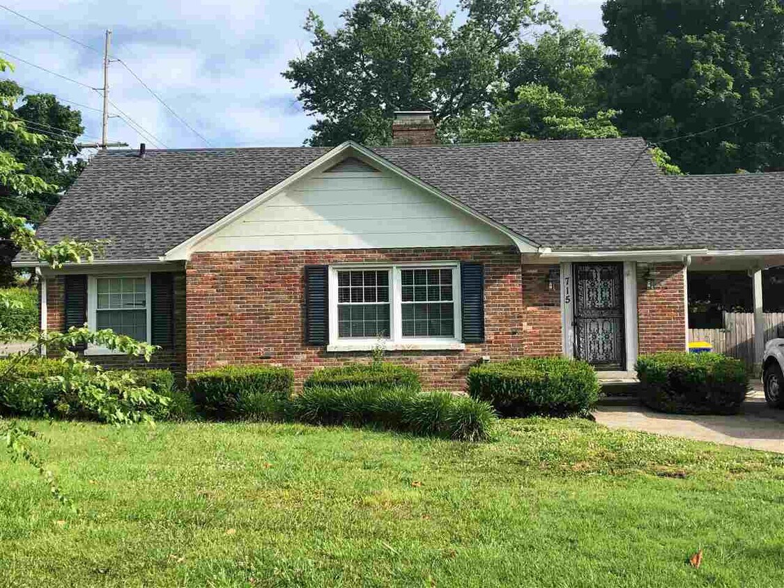 Foto principal - 715 Magnolia St