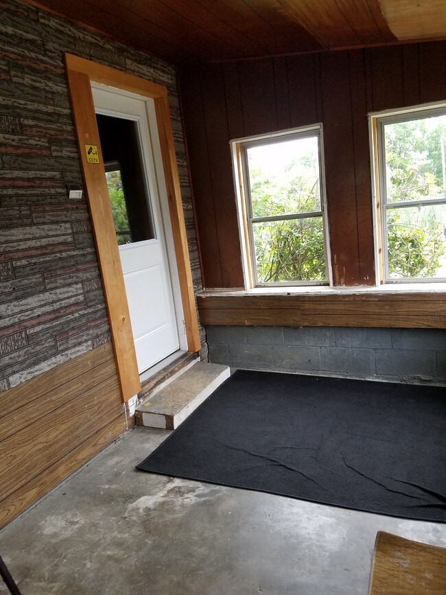 Front Porch, entry to Dining room - 15 Goodrich St
