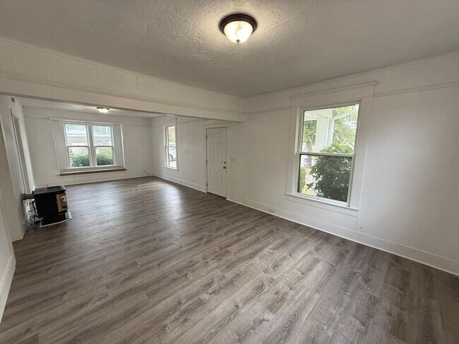 Foto del edificio - 2350 Marion St SE
