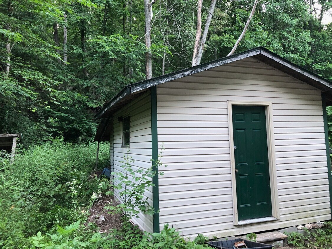 Building Photo - 989 Co Rd 710