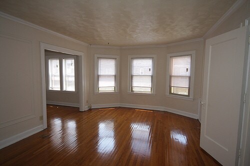 Primary Photo - 3542 N Meridian St