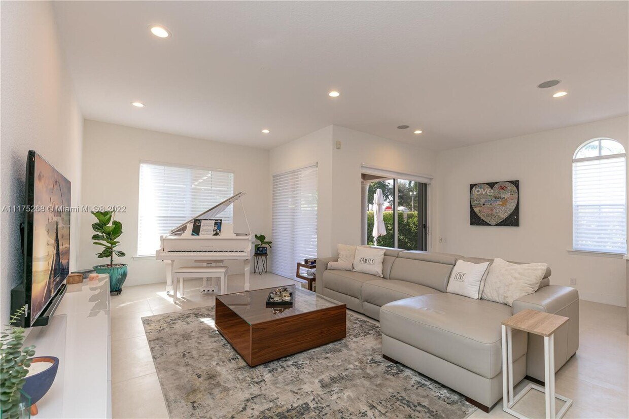 Foto principal - 966 Harbor View S