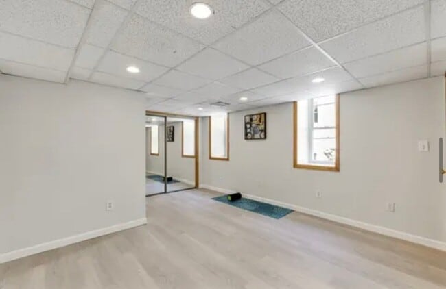 Building Photo - 19-21-21 Mt Vernon St