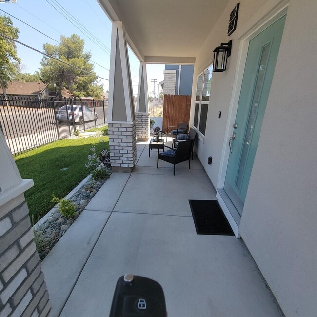 Foto del edificio - 2627 Beaumont St