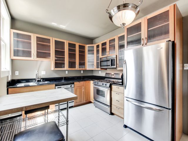 Foto del edificio - 1273 Filbert St