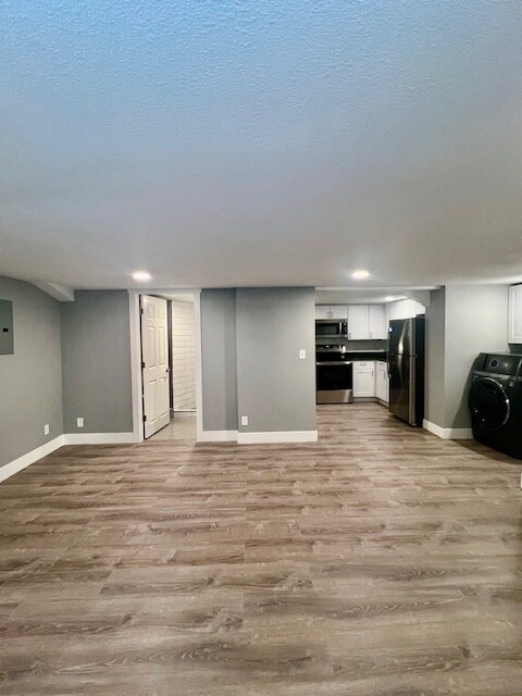 Primary Photo - 1427 9th Ave