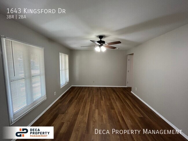 Building Photo - 3 Bedroom House