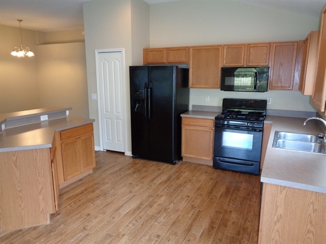 Foto del edificio - 2606 Silvermoss Dr