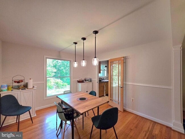 Building Photo - 10930 Howland Dr