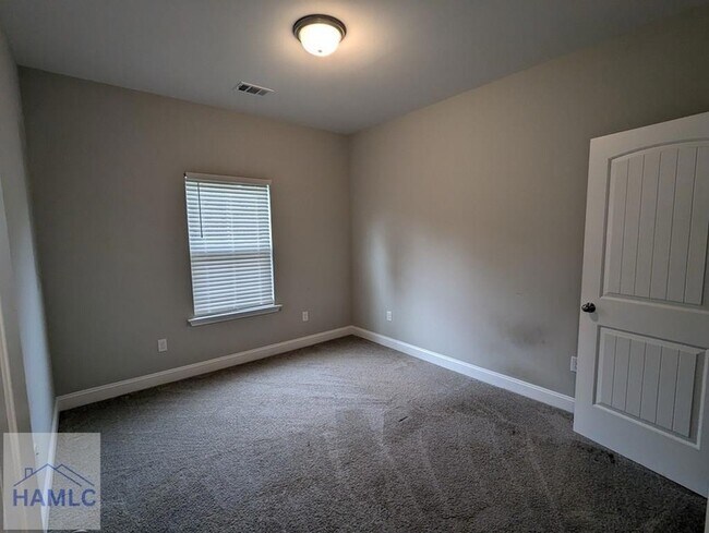 Building Photo - 172 Taylors Crk Dr