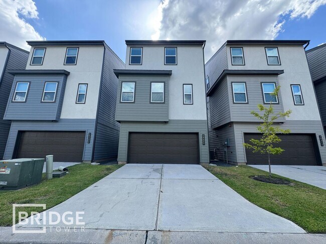 Foto del edificio - 18420 Idyllic Aly