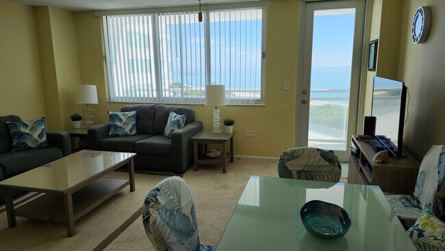 Sala de estar - 7135 Collins Ave