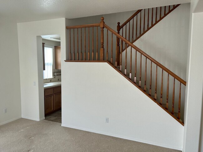 Foto del edificio - Solar Panels- Rancho Bellagio HOME 4 Bedro...