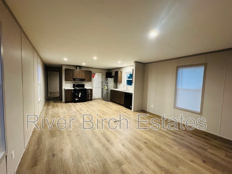 Foto del edificio - 12182 River Birch Estates
