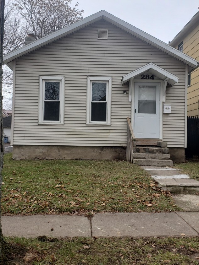 Foto principal - 284 Magnolia St