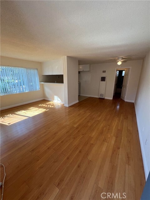 Foto del edificio - 366 N Vecino Dr